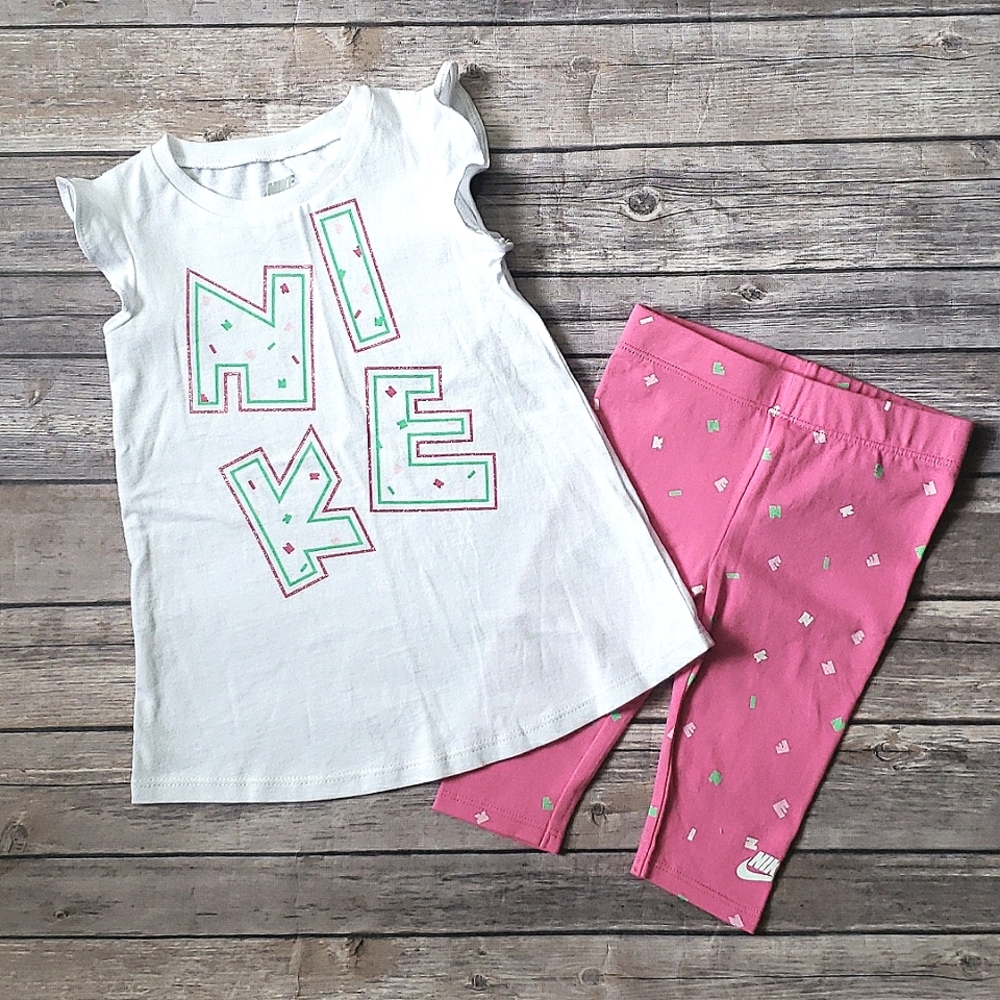 Nike Baby Girls Flutter Sleeve Tunic and L…